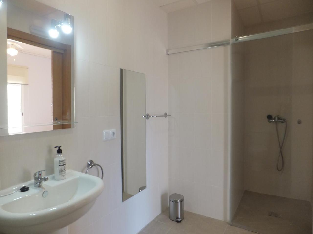 Hostal El Paraiso Playa Alicante Bagian luar foto