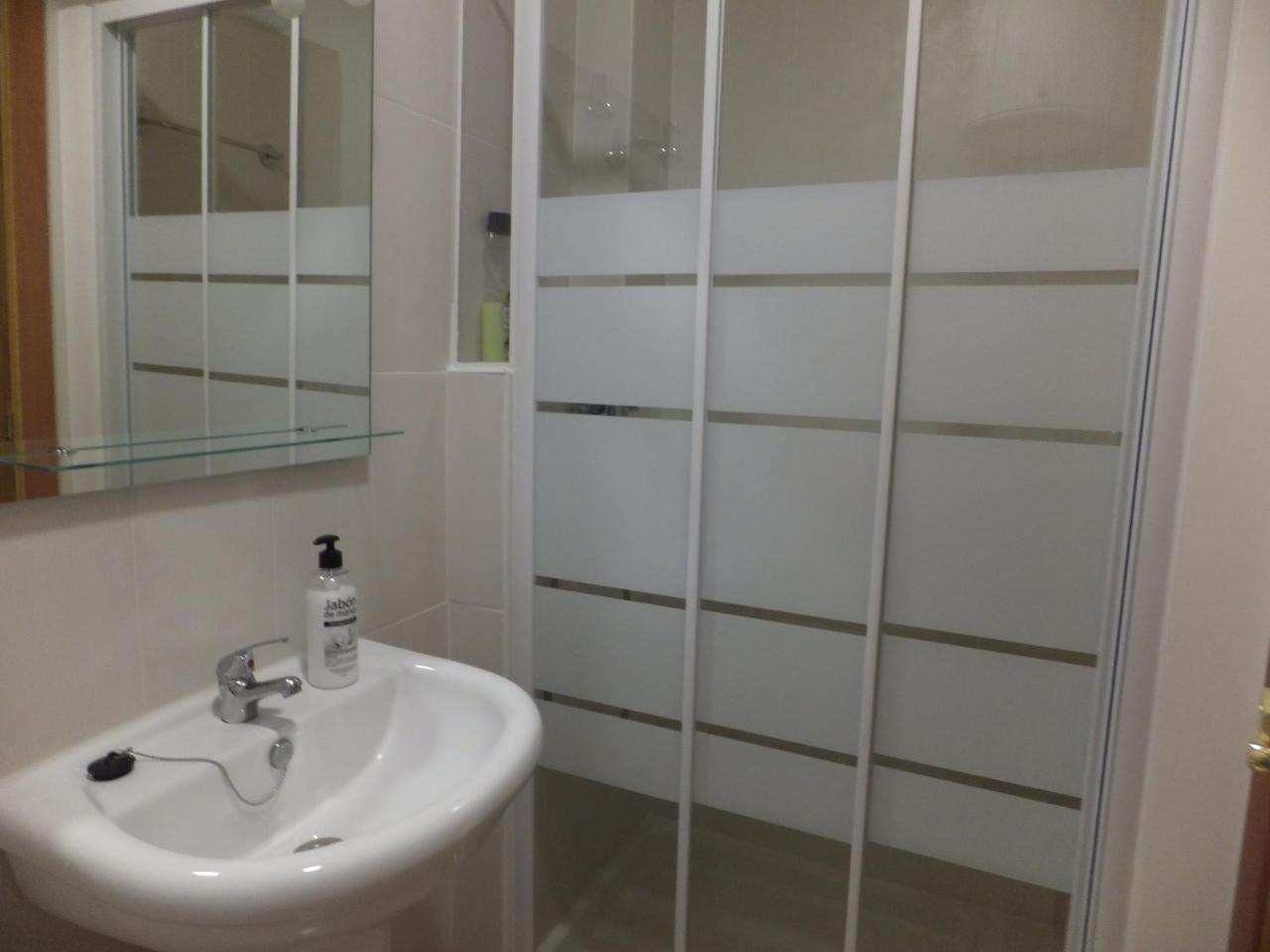 Hostal El Paraiso Playa Alicante Bagian luar foto