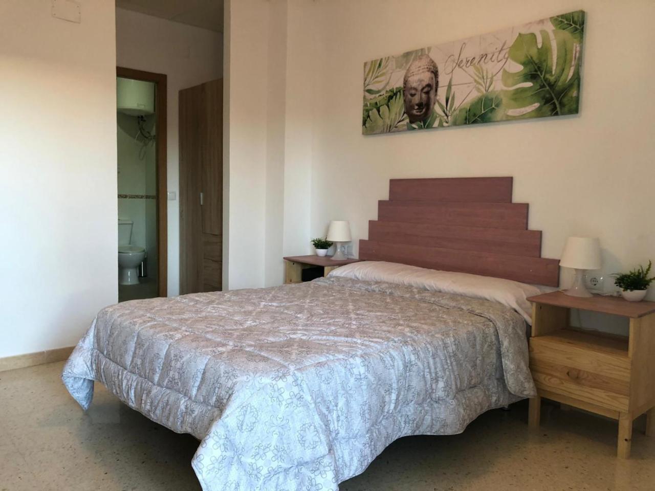 Hostal El Paraiso Playa Alicante Bagian luar foto